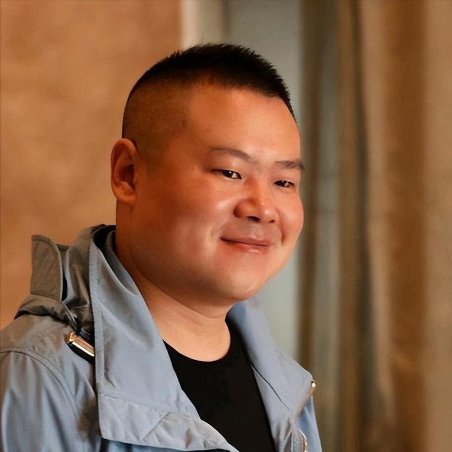 相声演员，岳云鹏，拜师郭德纲的时候，经过了艰难的选择，因为这个时候，德云社很难，
