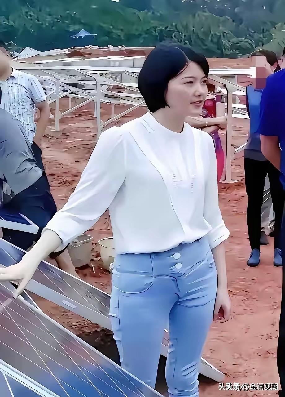 有人问李佩霞现在干什么去了？

她正在狱中服刑，2024年11月14日，横峰县法