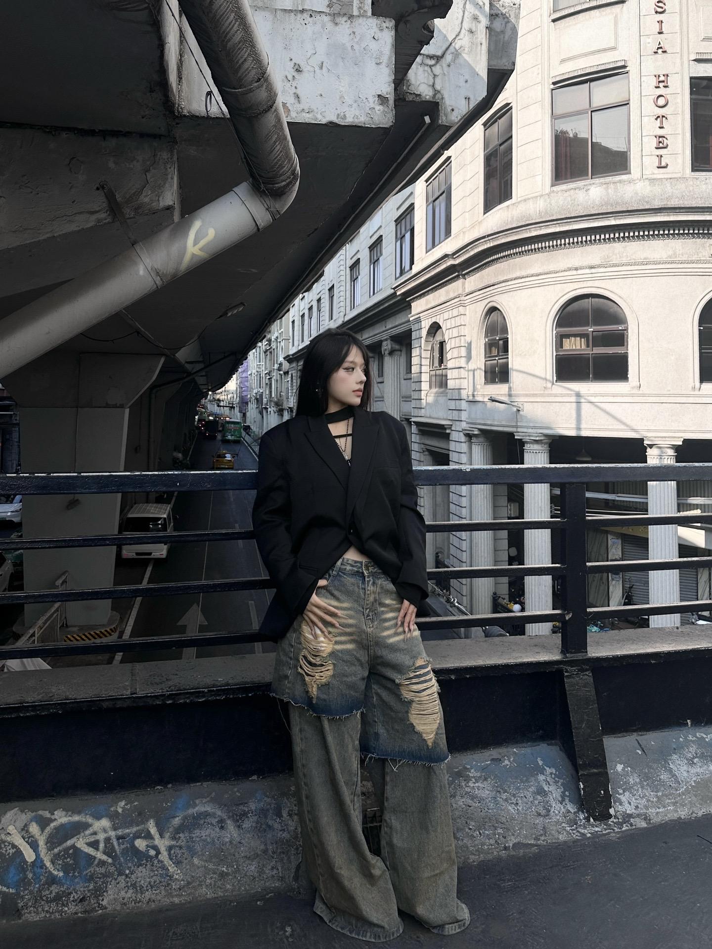 就这个广州街头 拍的倍儿爽。