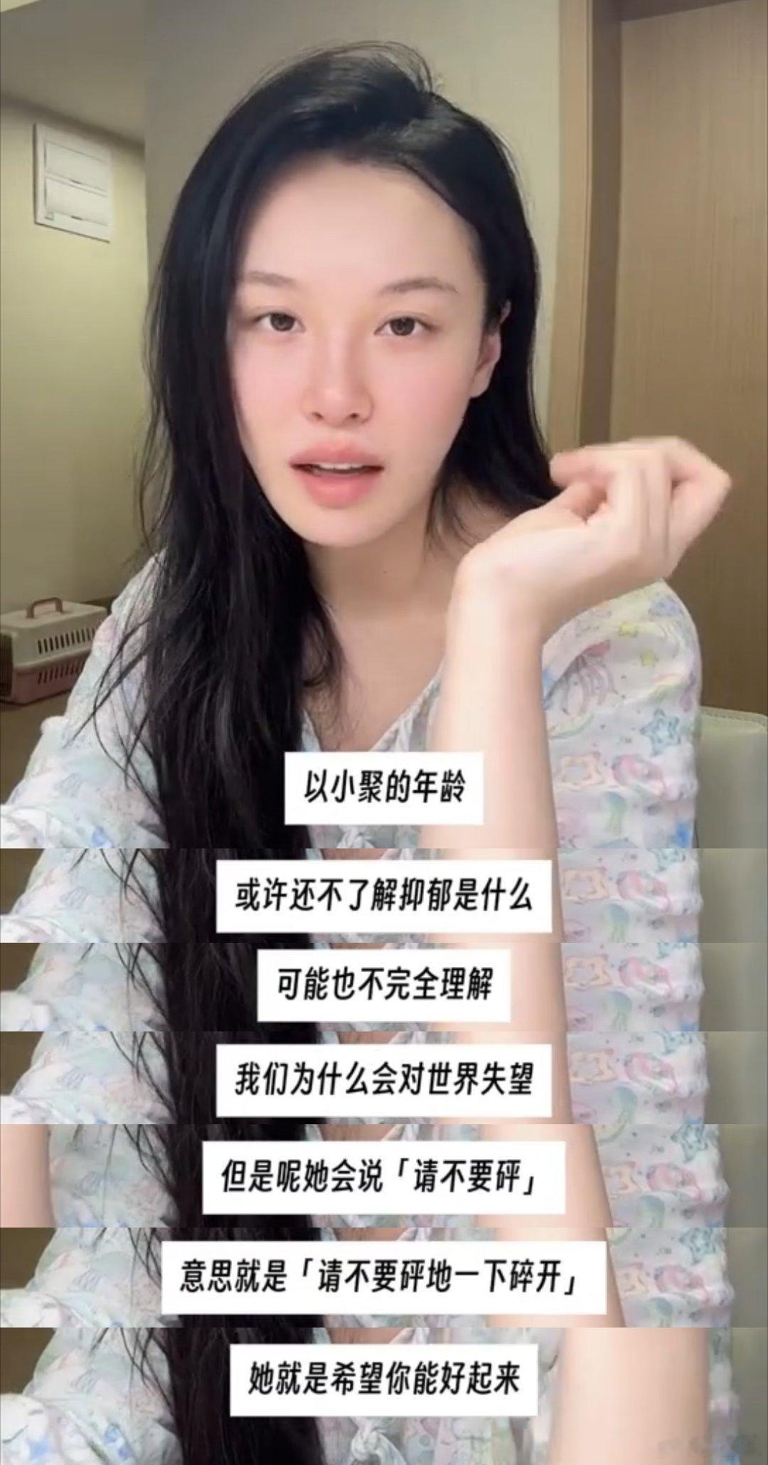 天堂旅行团里的涟漪效应 电影让我想起了那些珍贵的友谊和温暖的瞬间，仿佛每一幕都在