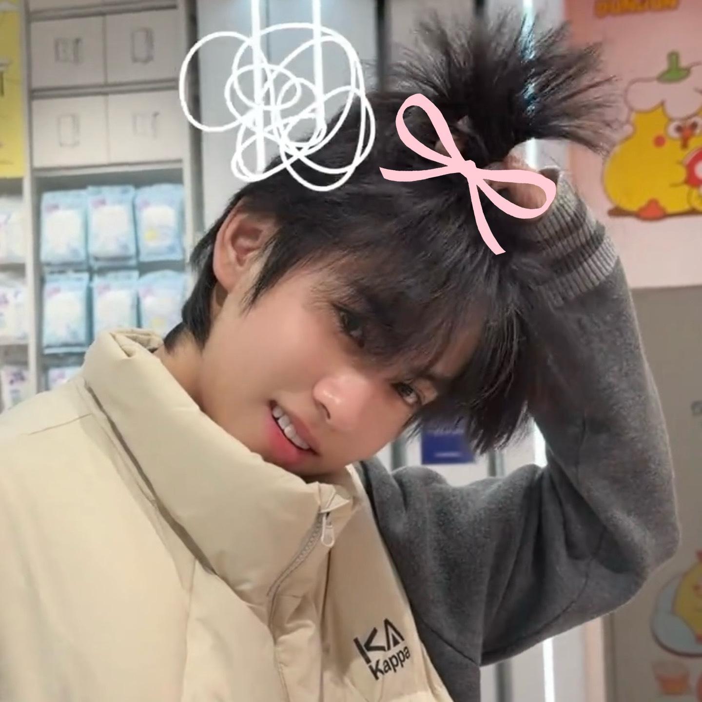 小兔子小兔子小兔子🎀 