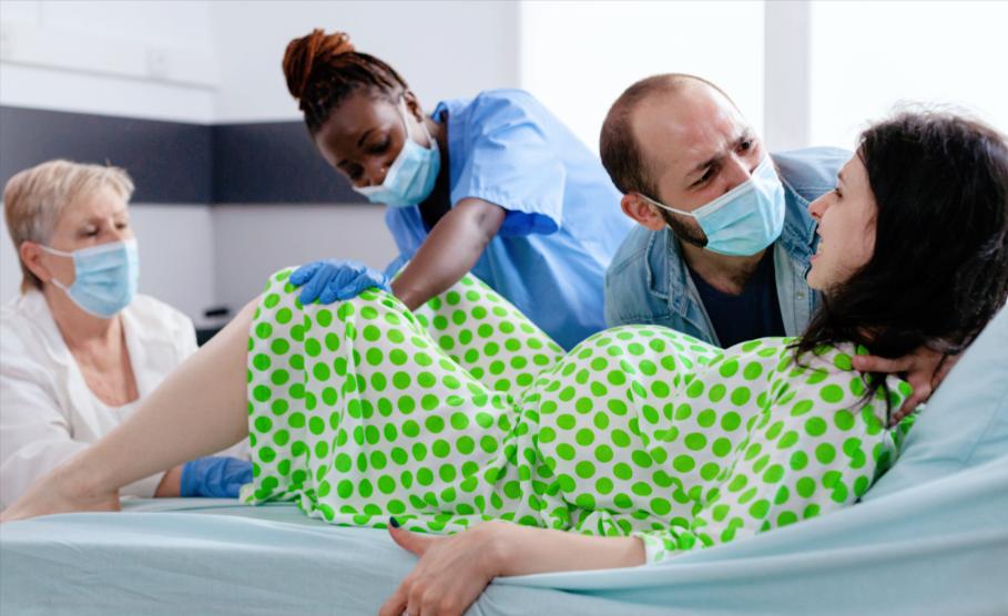 美国这条百年铁律要被彻底改了？在美国生孩子，以后可能不再自动是美国人了，这件事已