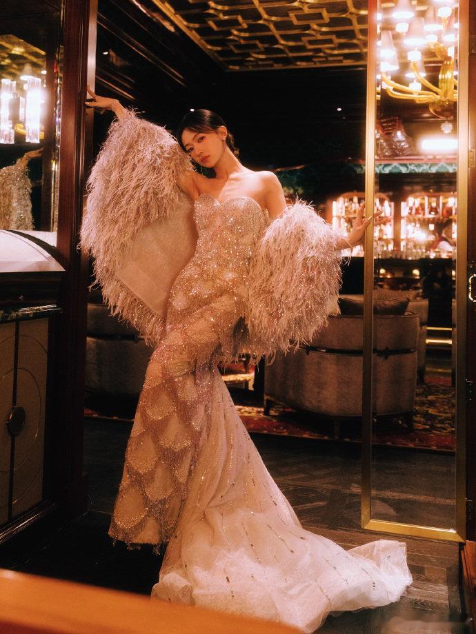 女明星voguefilm造型澳门 Vogue Film 活动的女明星造型太戳我了