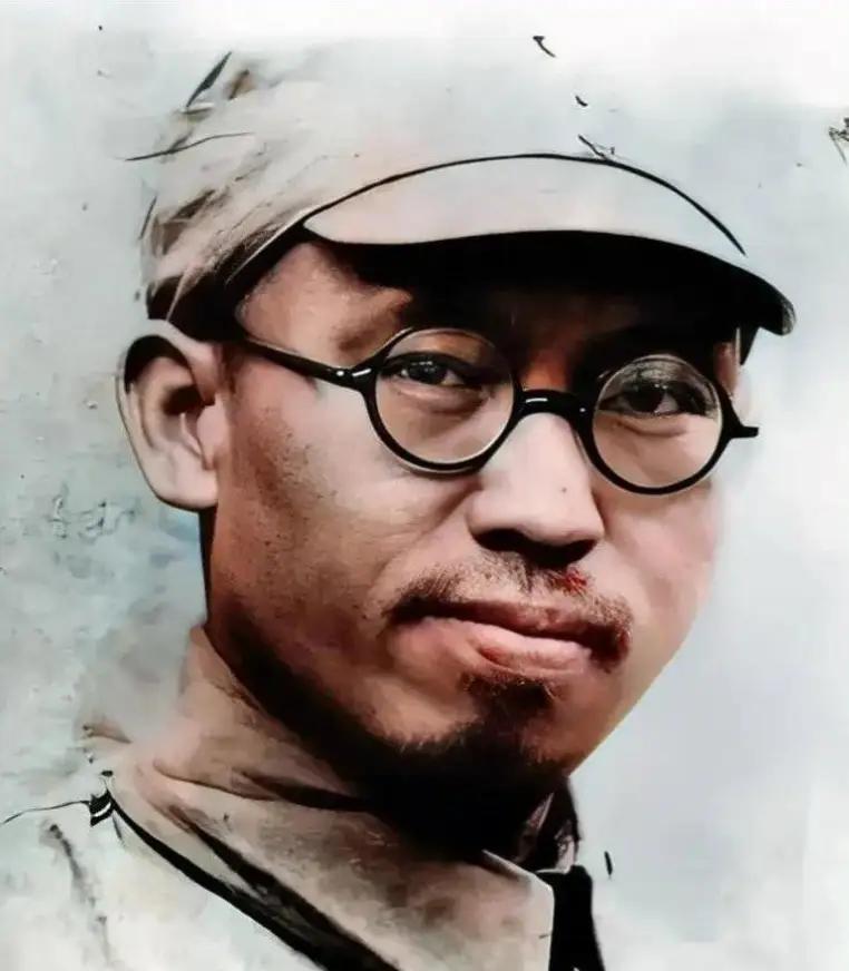 1939年，23岁八路军政委王凤鸣，凭一份名单杀掉300名战友，罗荣桓赶来后他被
