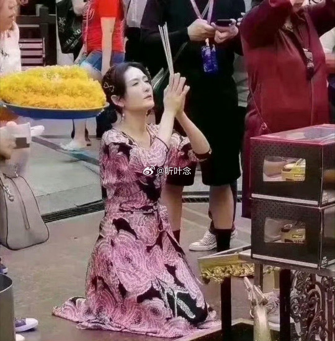 谢娜夫妇身家早过亿了，都有几辈子花不完的钱，她还求什么？ 