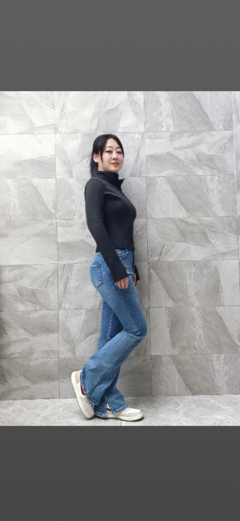 都市雅痞风穿搭，黑白灰的简约魅力