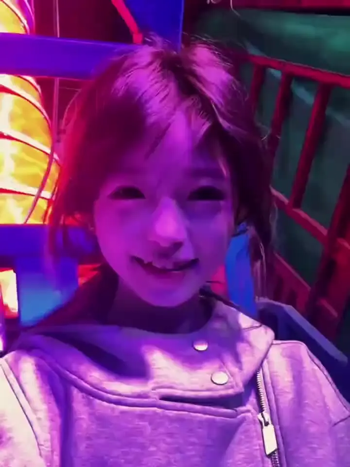 遇见你的那天 我的眼睛开始写情书