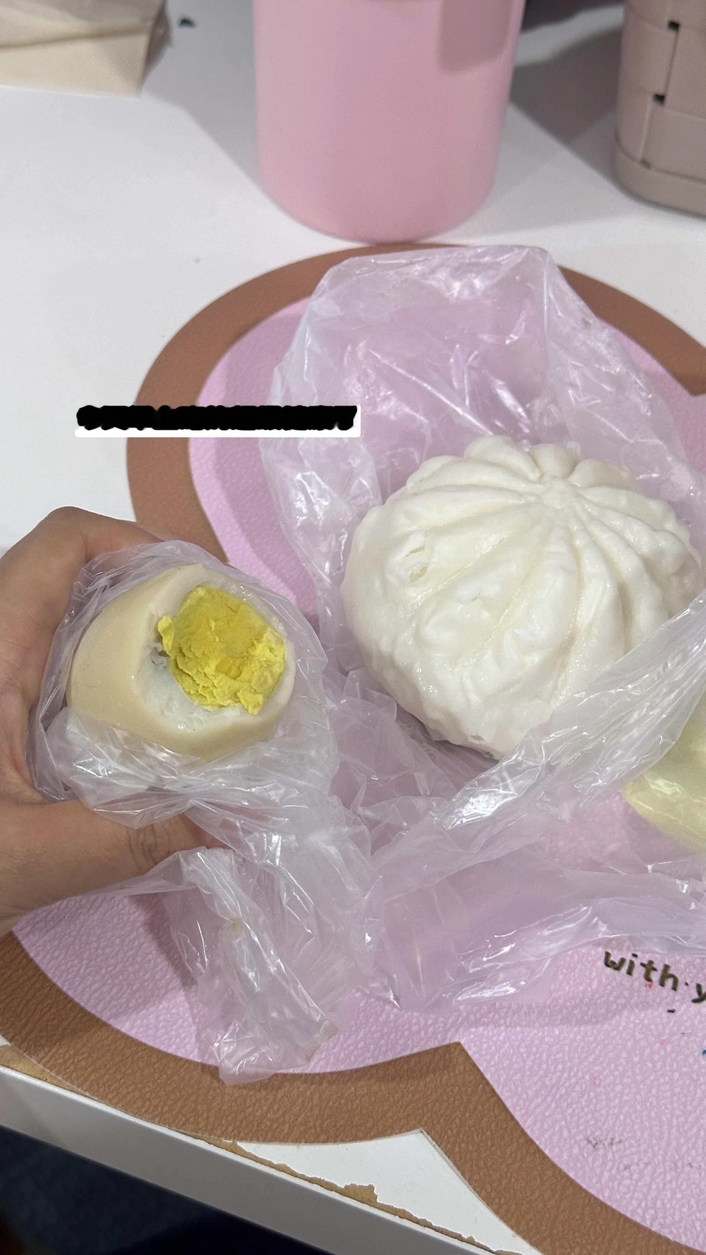 今天喝了小黄油又一直在拉肚子…大家七夕快乐呀 我跟老小子今天就不过了 胃实在难受