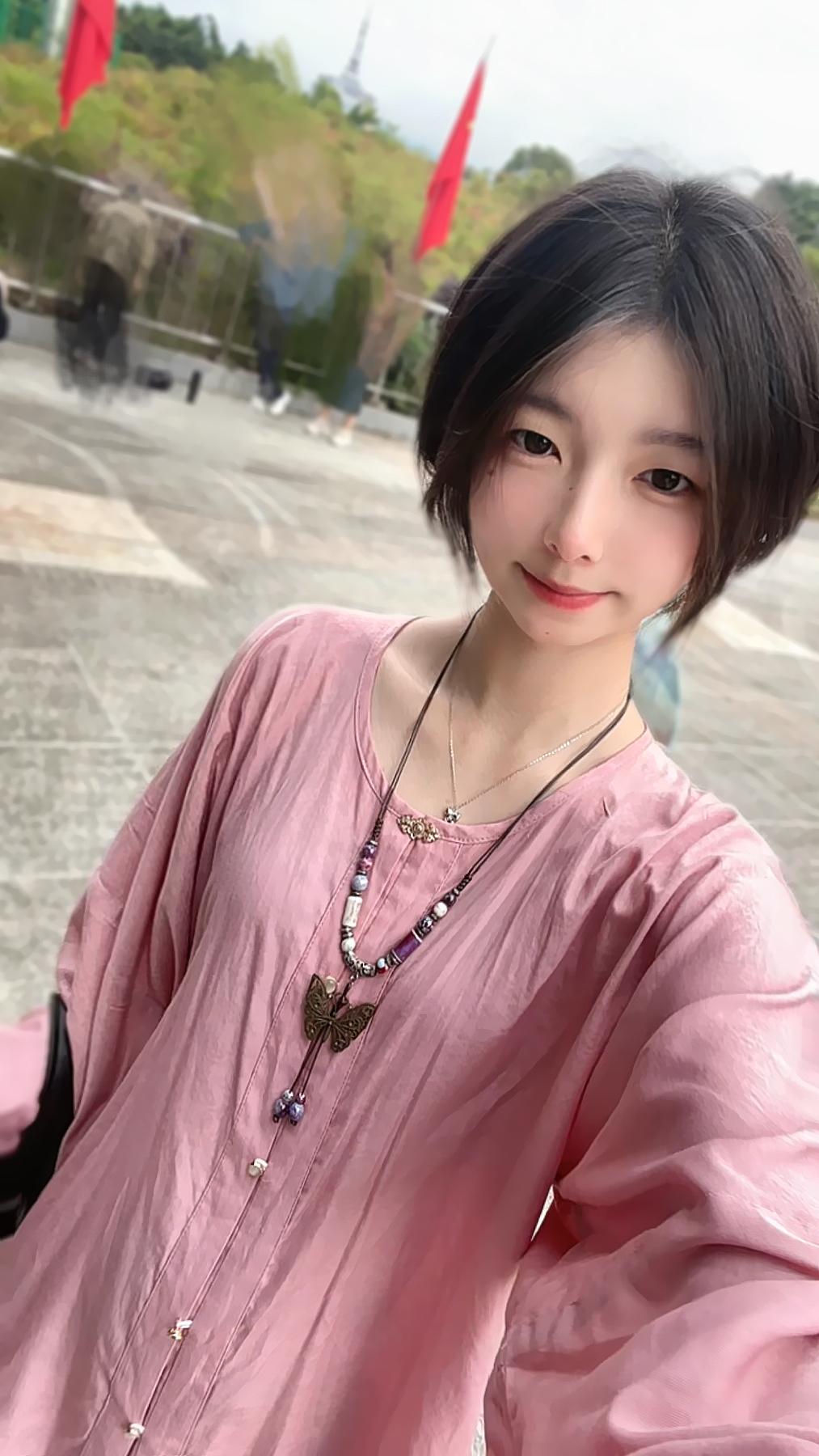 曾经刻意躲掉的镜头，现在是最想找回的瞬间