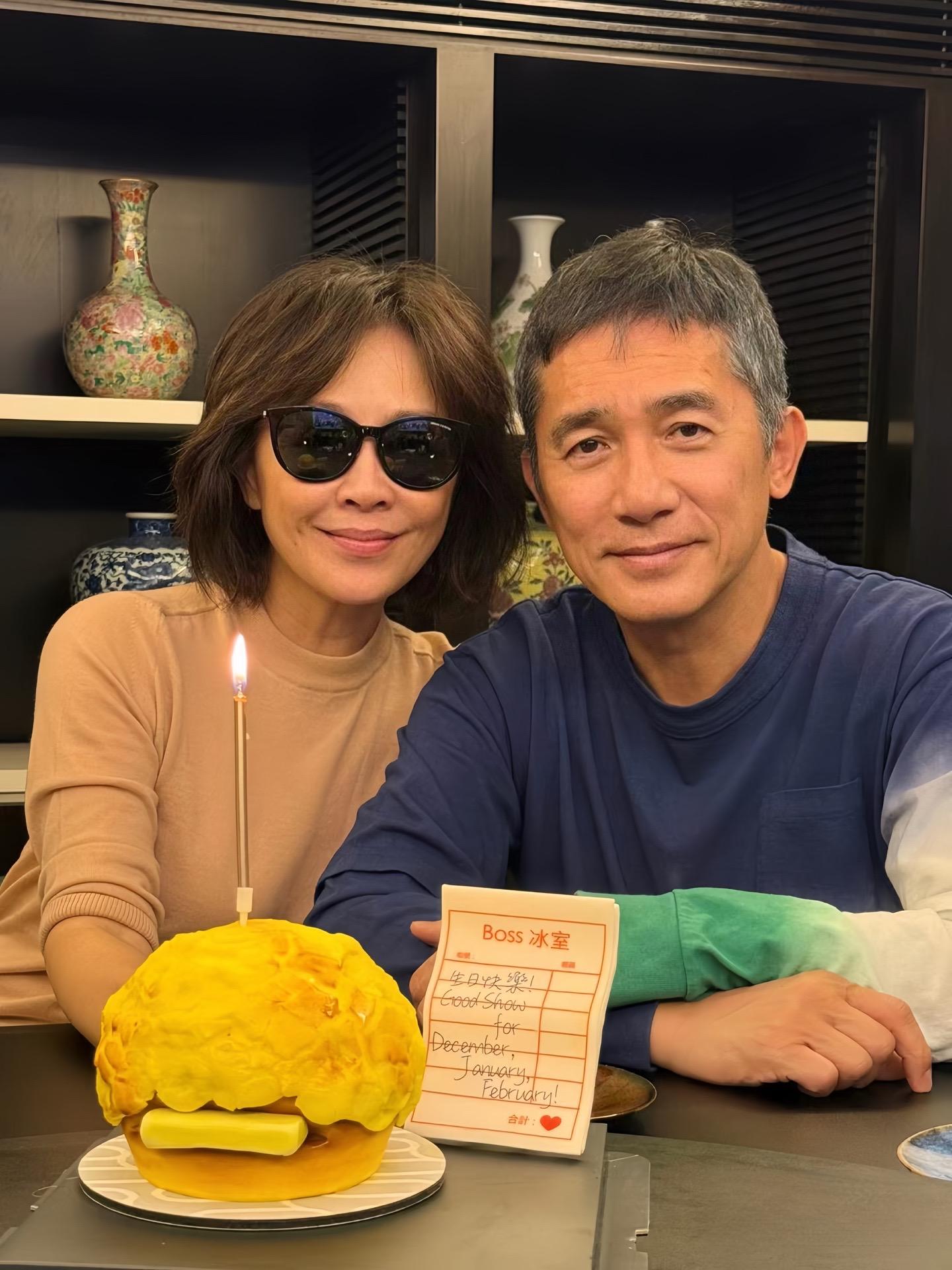 刘嘉玲说：长久的婚姻，一定是互相忍耐 《女人有话说》里，奚梦瑶向刘嘉玲...