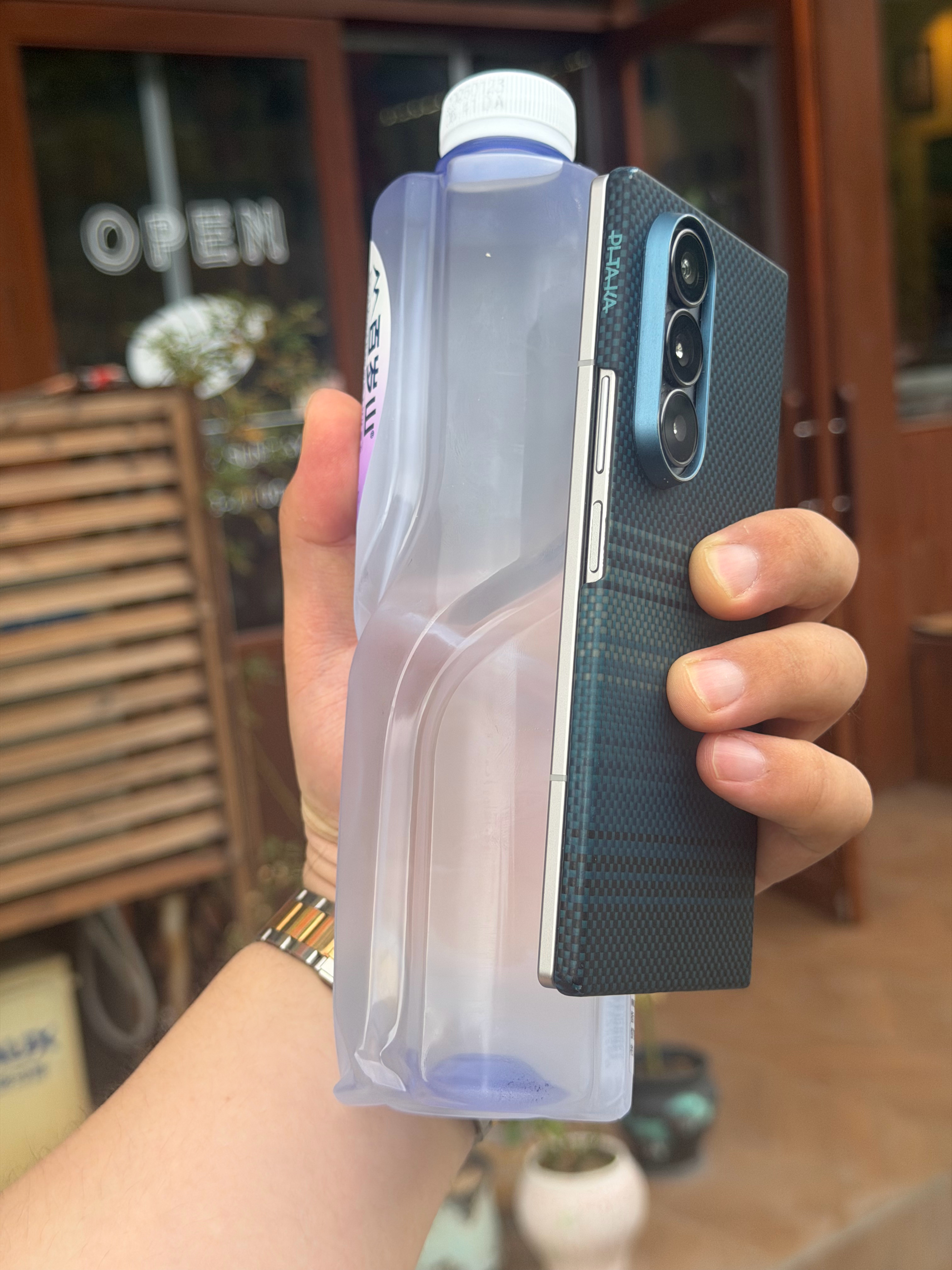 三星 Fold7 失而复得，给我吓死了我就听说下午1:00才开门，我就感觉有点问