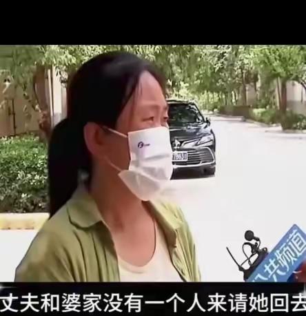这是全网最能作的媳妇。
公公的棺材停在堂屋里，儿媳坐在娘家开口要一万七千块钱，不