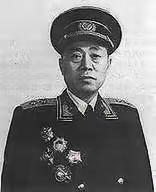1941年，海匪孙二虎劫持抗日物资，新四军决定出兵围剿，谁知陶勇却说：“别打，拿