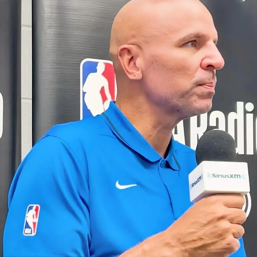 杰森-基德：我心目中的NBA历史最佳首发阵容，是以下这五位球员！

以下球员名字
