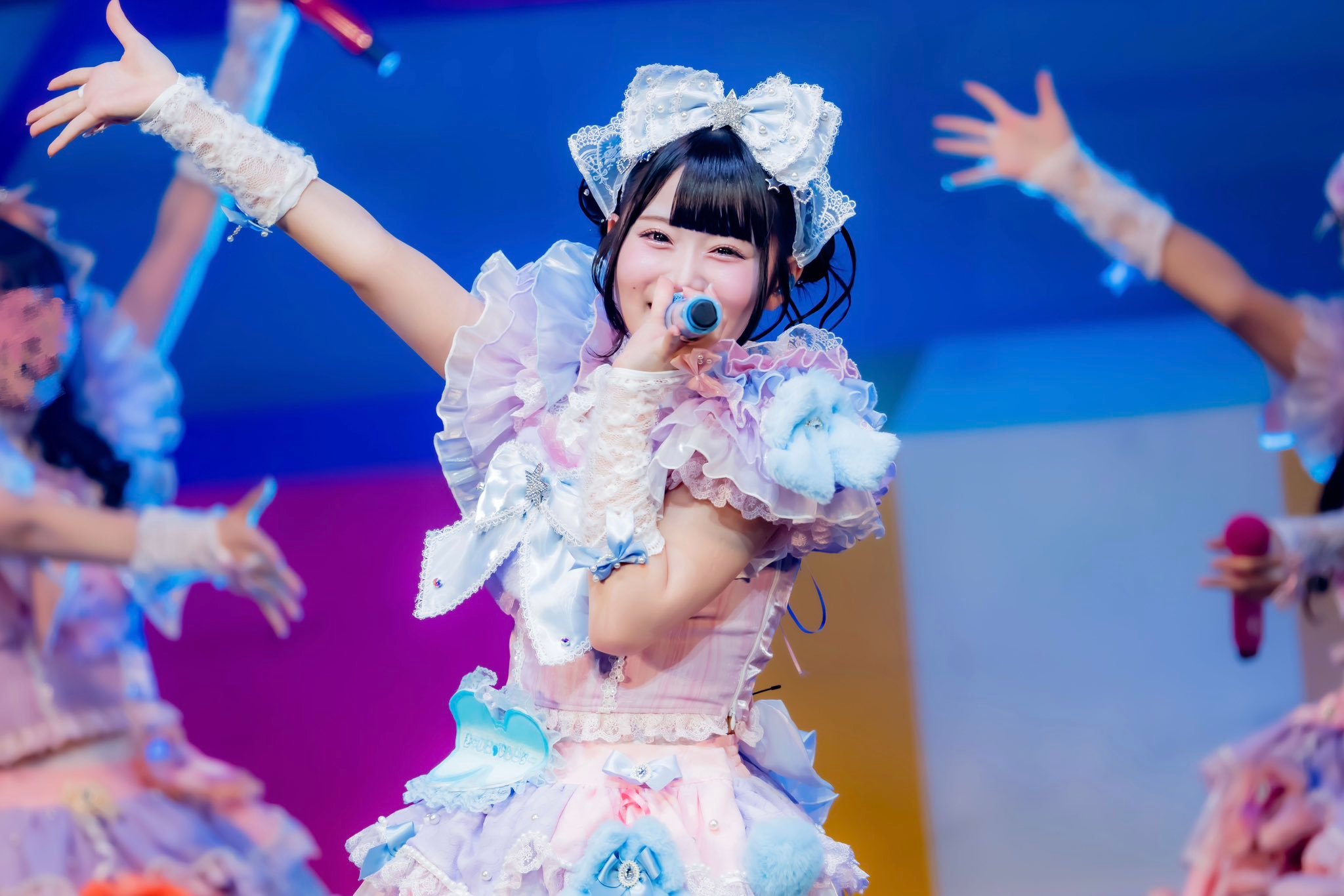 虹羽みに：「みにちゃん！みにちゃん！おーれーの？👶🏻🩵」Mini🌈【iL