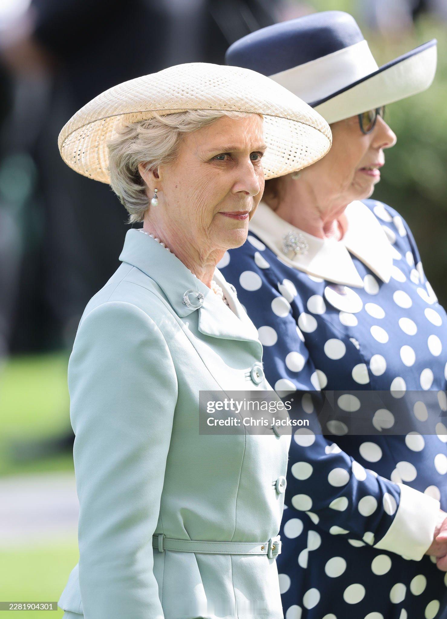 英国王室  2026年6月16日，格洛斯特公爵夫妇和卡米拉王后的女官Lady S
