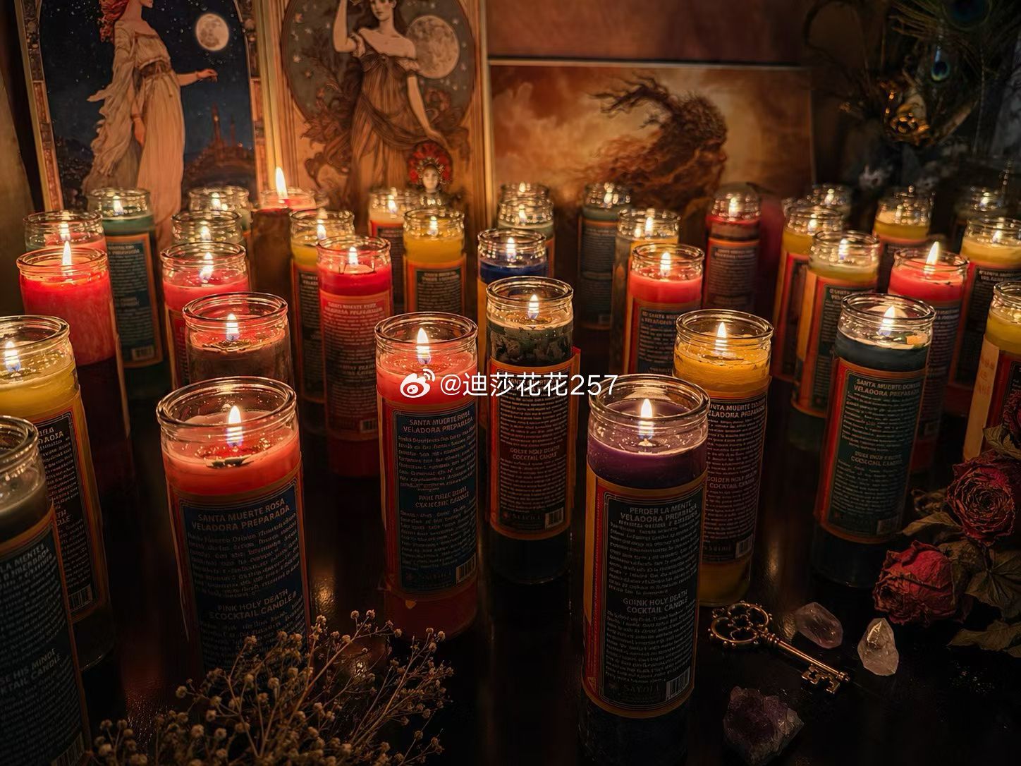 新月许愿成功，想要点蜡烛de联系我哦！！！！！ 