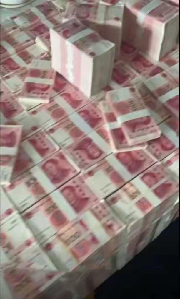 周日深夜8家央企齐发公告！3600亿砸进来，普通人钱包要变天？
9月6日周日午后