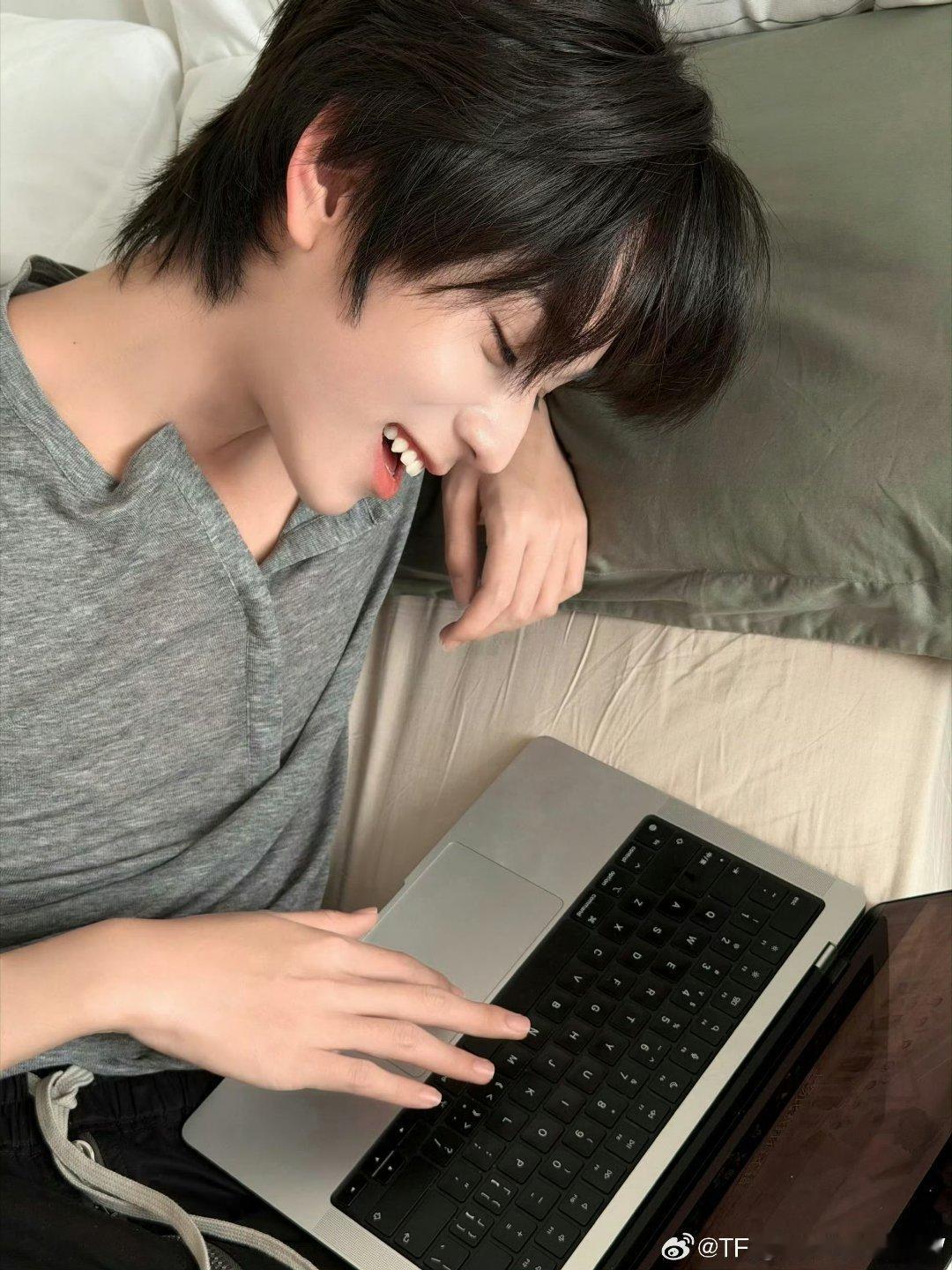 王橹杰付彬言收官文王橹杰真的把这个付彬言出演的特别特别好 ​​​