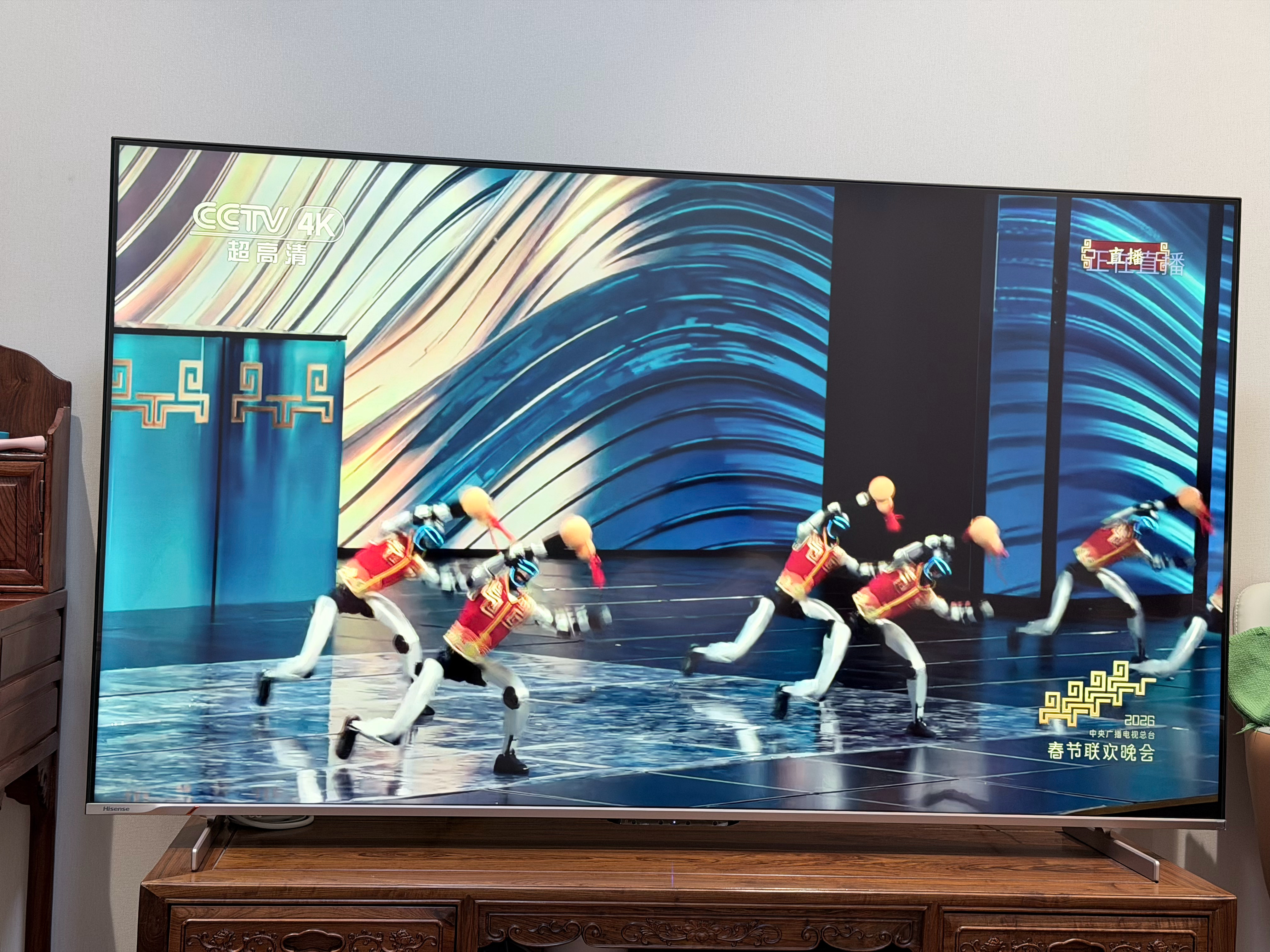 机器人全面入侵春晚宇树科技，魔法原子，松延动力……哇 