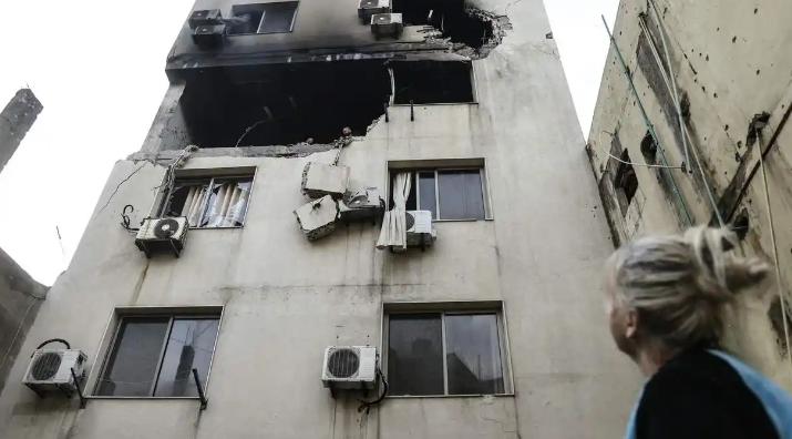 以色列下手也太狠了，二话不说就炸了黎巴嫩的医疗中心，几十名医护人员没了命，连土耳