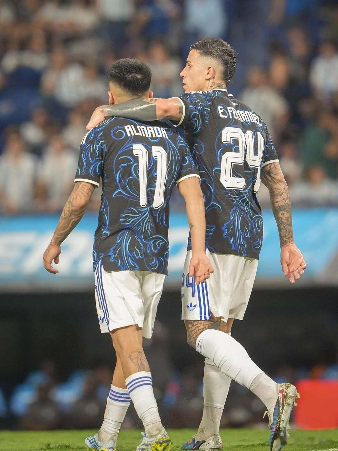 西媒：阿根廷世界杯热身引吐槽，对手太弱被指备战不足据西班牙《阿斯报》报道，卫冕冠