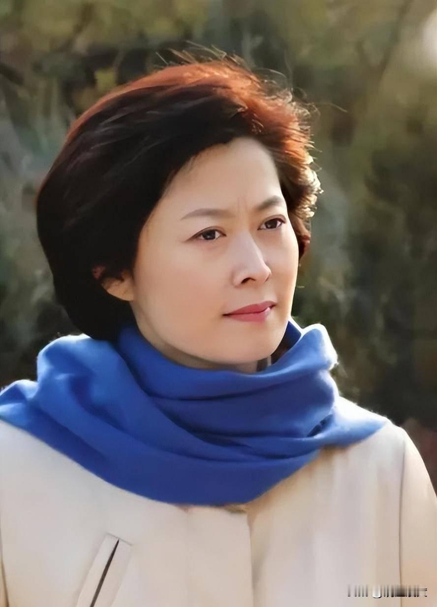 白羽居士：敬一丹与节目《管不住的莞式服务》2014年2月9日
敬一丹和《焦点访谈