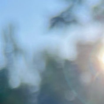 每日一善 每日一善 阳光信用 生命匆匆，不必委曲求全，不要给自己留下遗憾，以自己