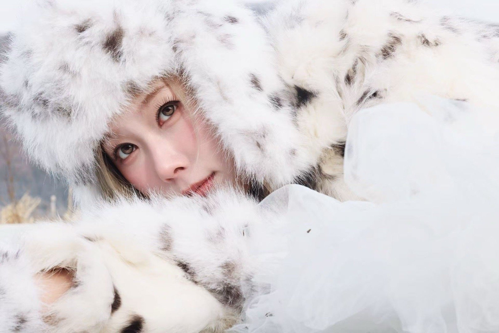 被kpop妆造耽误的韩东 褪去不合适的妆造束缚，她的原生骨相与高级感彻底释放，冷