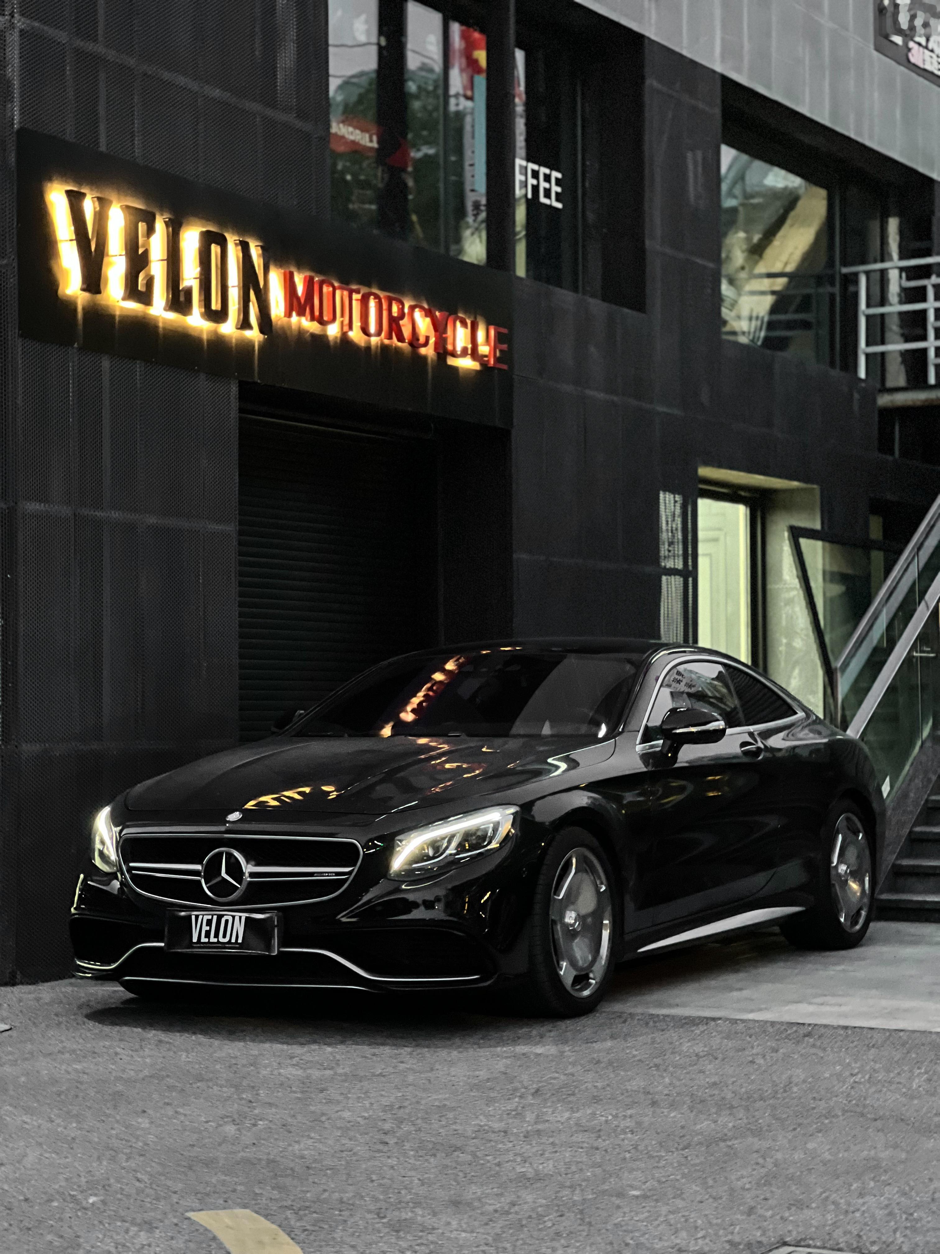 1F布置进度过半姑且6月先来一场“闭门小展” AMG Niche Model 小