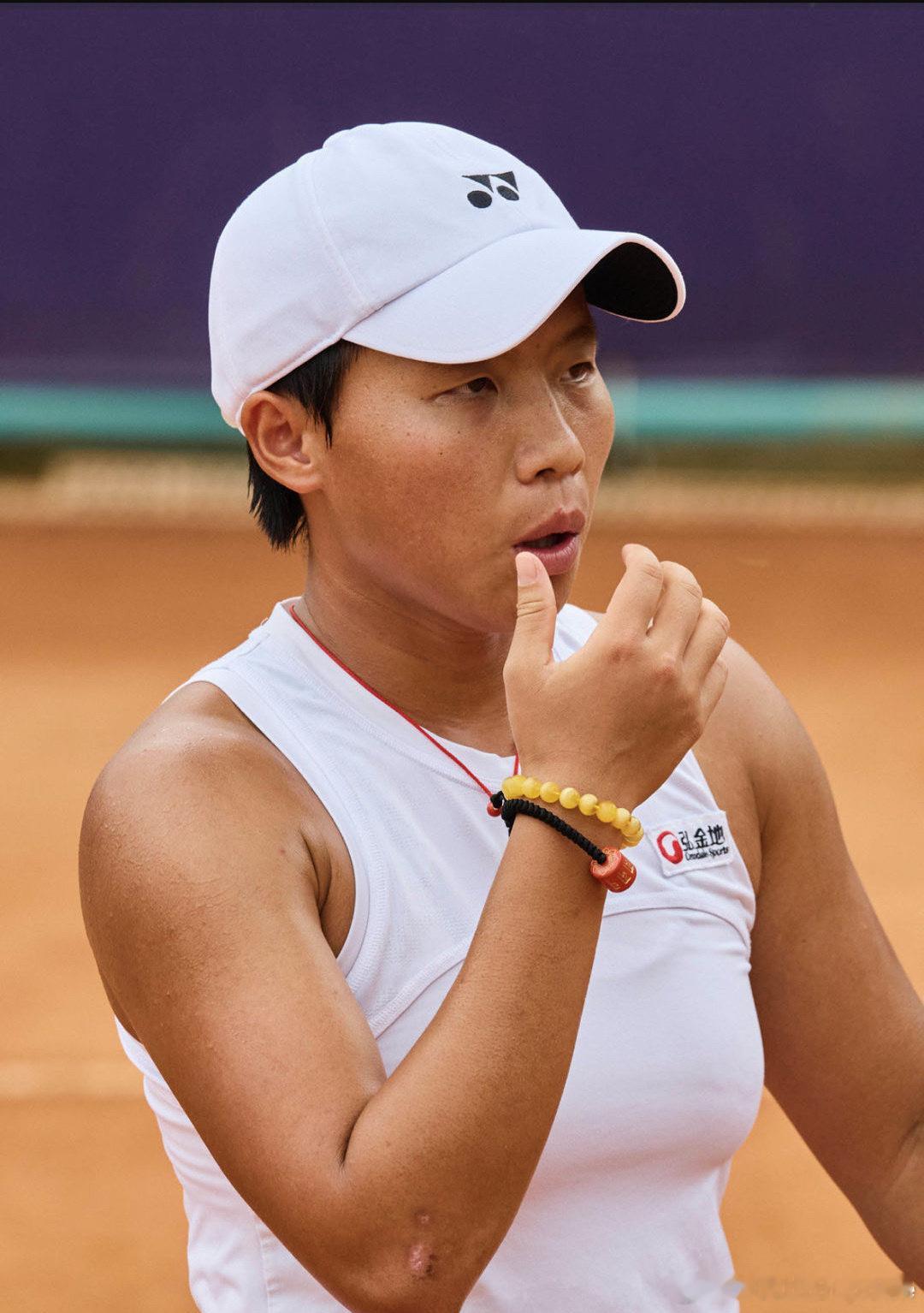 🇷🇸W75女单首轮🇨🇳李宗钰6-4/3-6/0-6 🇰🇿Kulamb