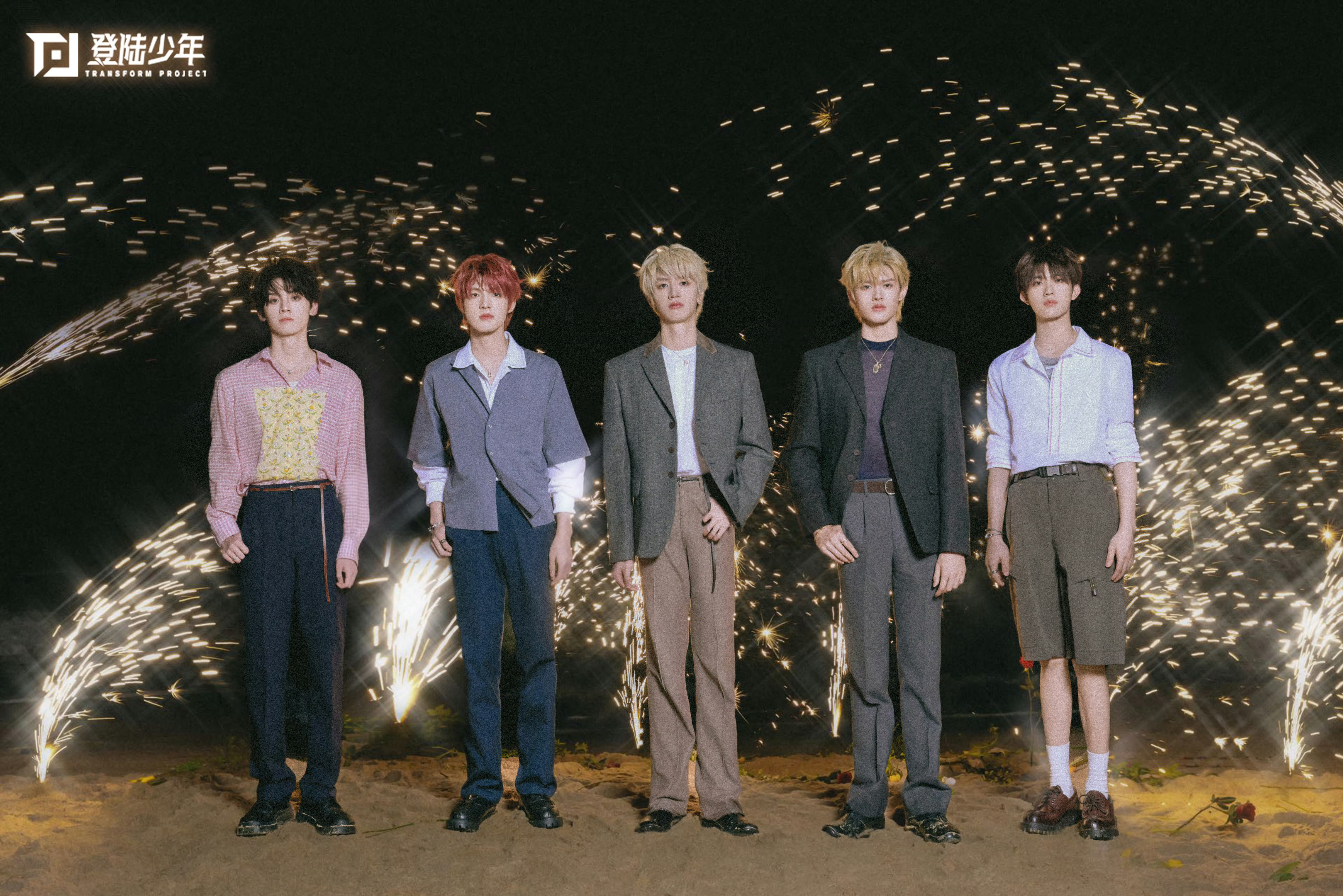 top出图了ELLE红毯 ​​​