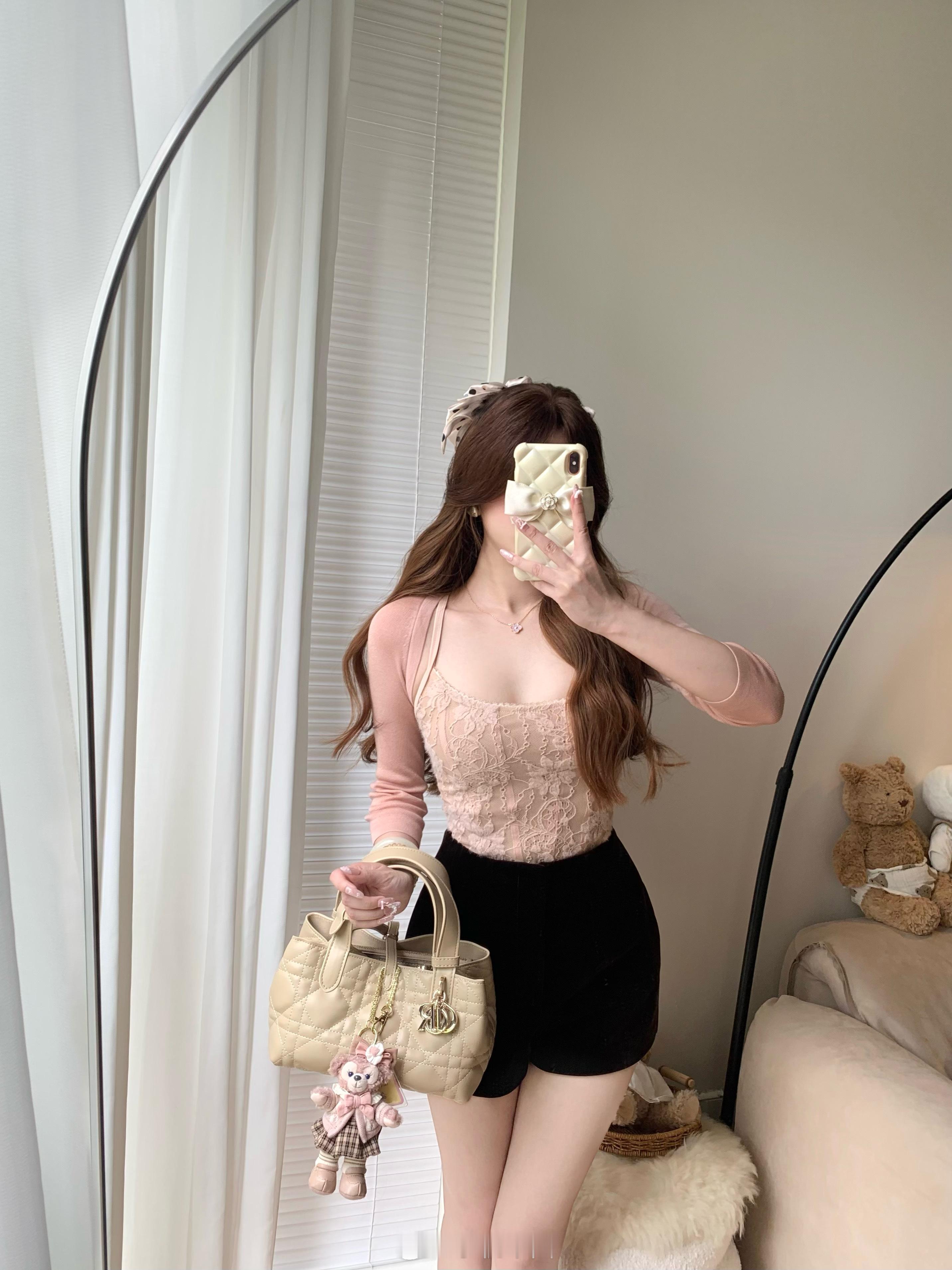 OOTD[超话]  最近喜欢的🧺🧺 ​​​