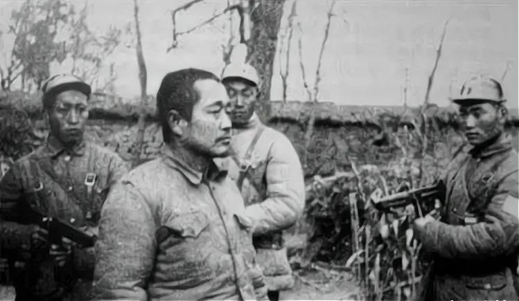 淮海战役中，如果按照杜聿明的计划，还是有机会能带30万国军突围的，只可惜他的这个