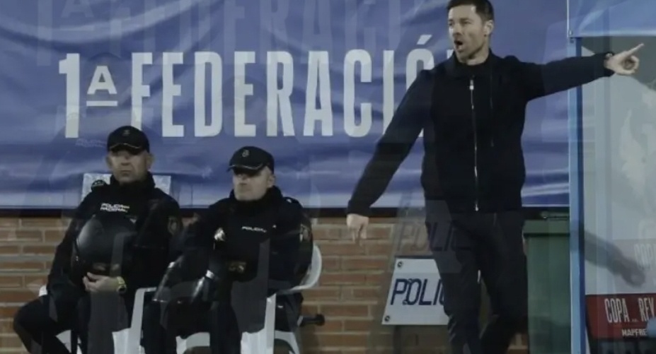 西媒：两连胜难救阿隆索帅位 夺冠超级杯方能执教至季末西班牙《马卡报》消息，尽管率