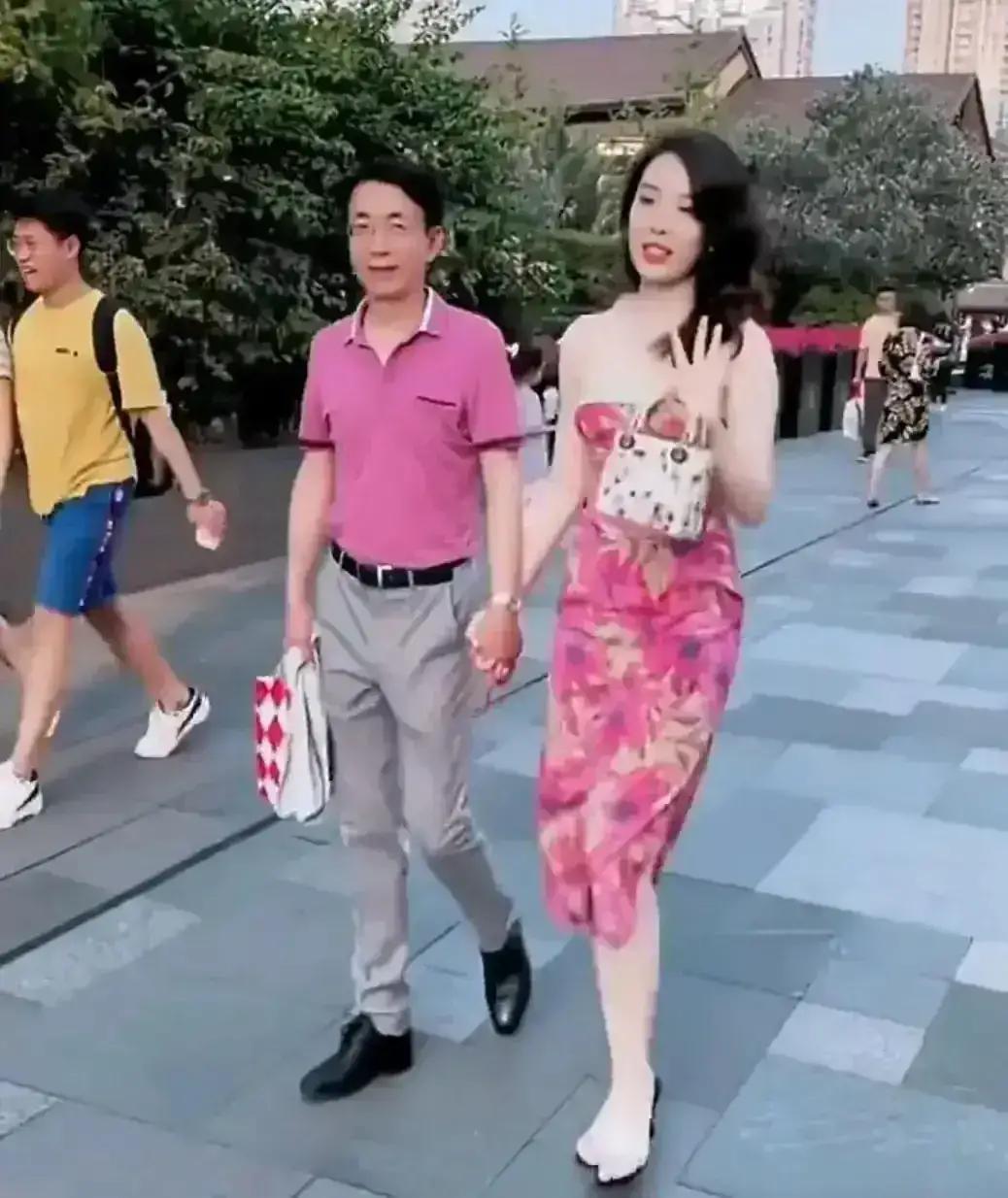 92号汽油又涨价了，找谁说理去？
