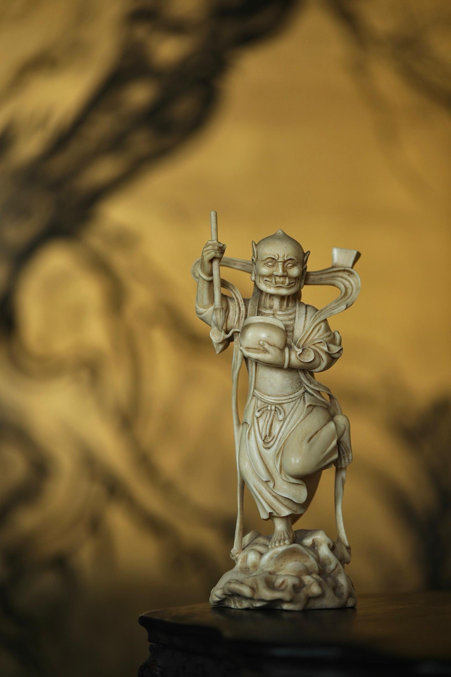 鹿角仿古 | 魁星点斗面目奇古却心怀锦绣，手持朱笔定科名，肩扛北斗掌文运，鹿角的