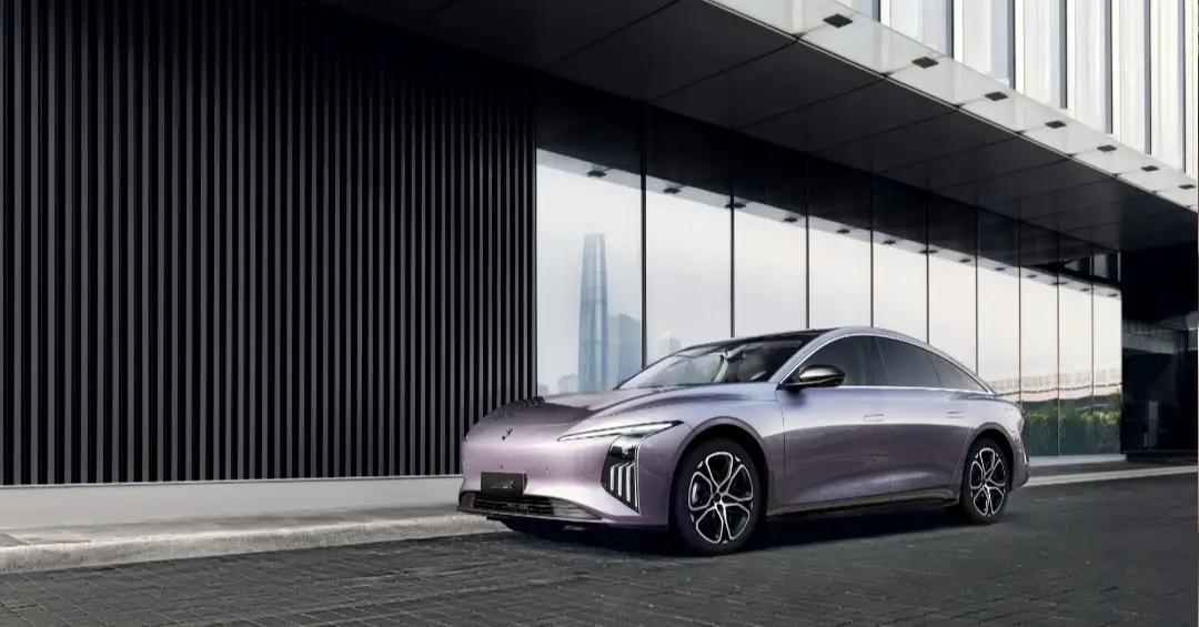 📢记住了！我国八大车企：
1️⃣、一汽集团：位于长春
2️⃣、北汽集团：位于北