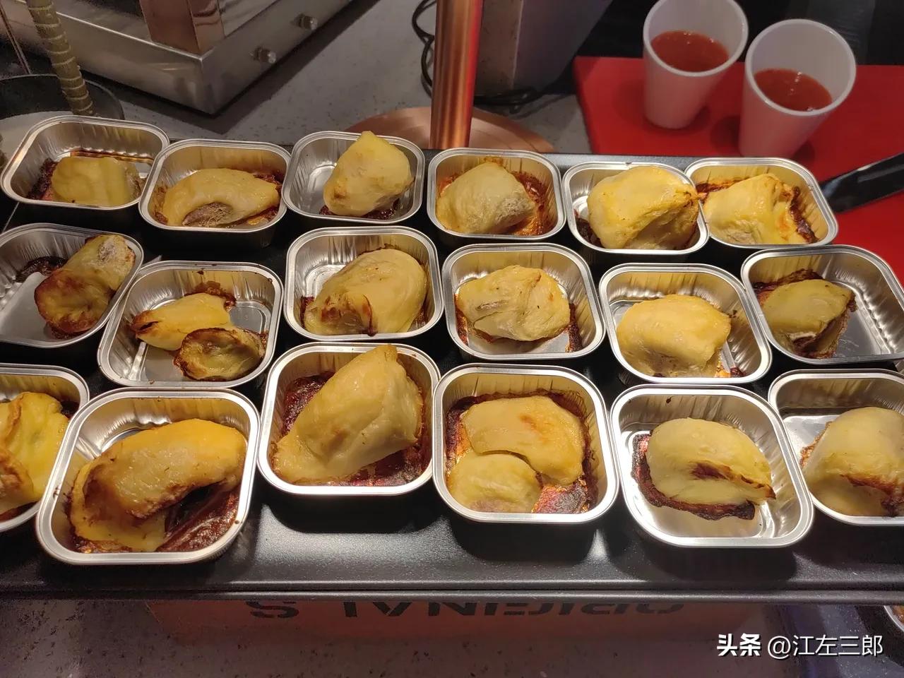 大家在意的根本就不是菜品是不是预制菜！
在有冷冻食品发明之后，大家都或多或少吃过