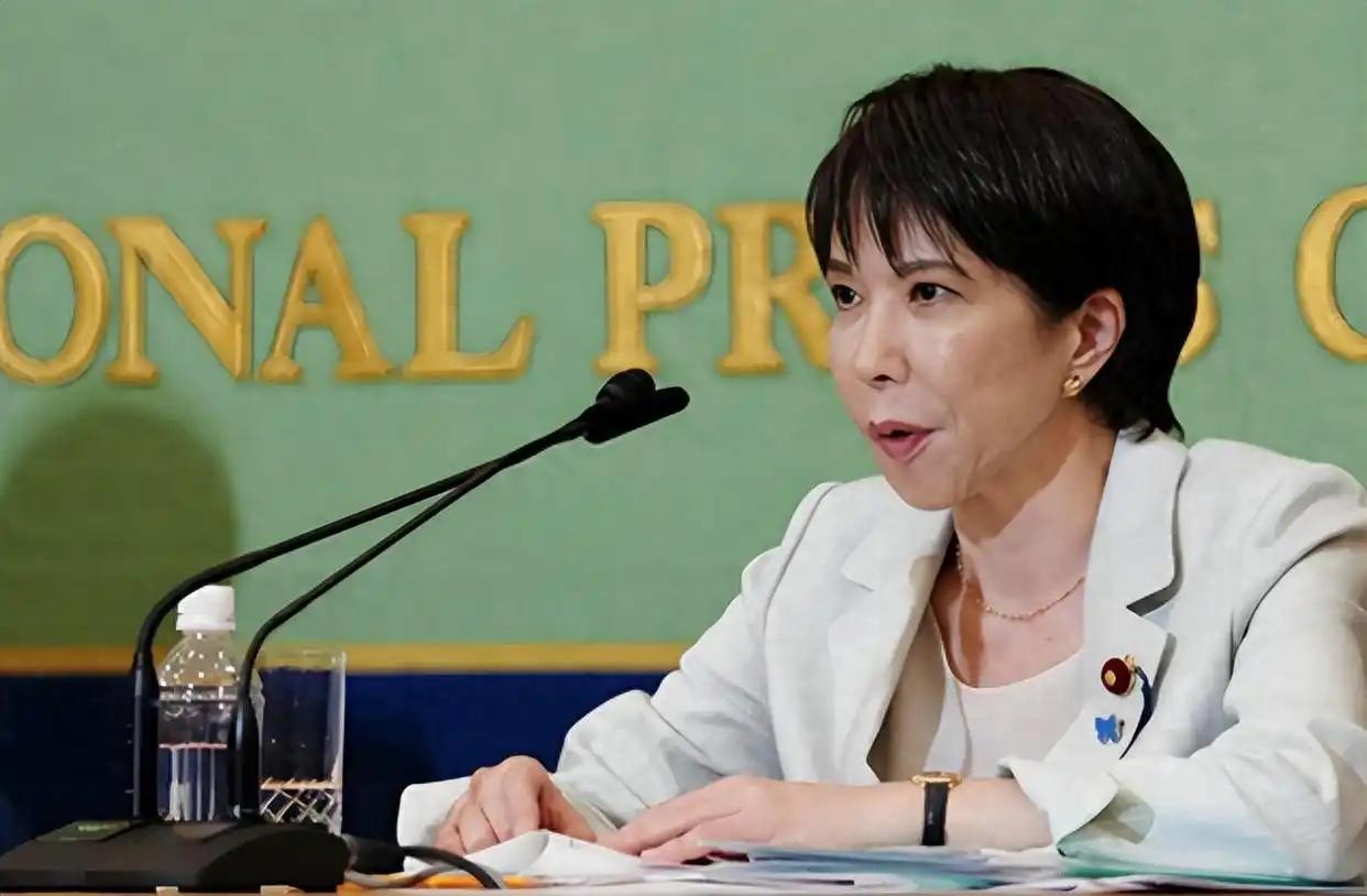 拉拢12国，日本坚持硬碰硬，法国记者突然发声：高市早苗此举，让我们愤慨
 
在这