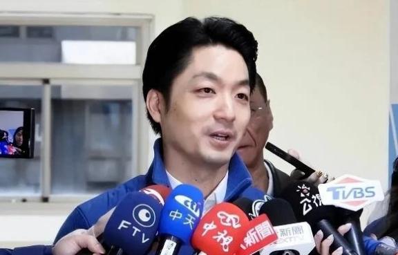 台湾政坛这片天，怕是要变了！岛内现在流传着一个预言：只要蒋万安2026年顺利连任