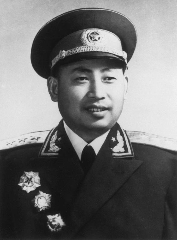 著名作家张正隆笔下的四野头号猛将李天佑将军：“中等个子，黑，瘦，精干利落，文质彬
