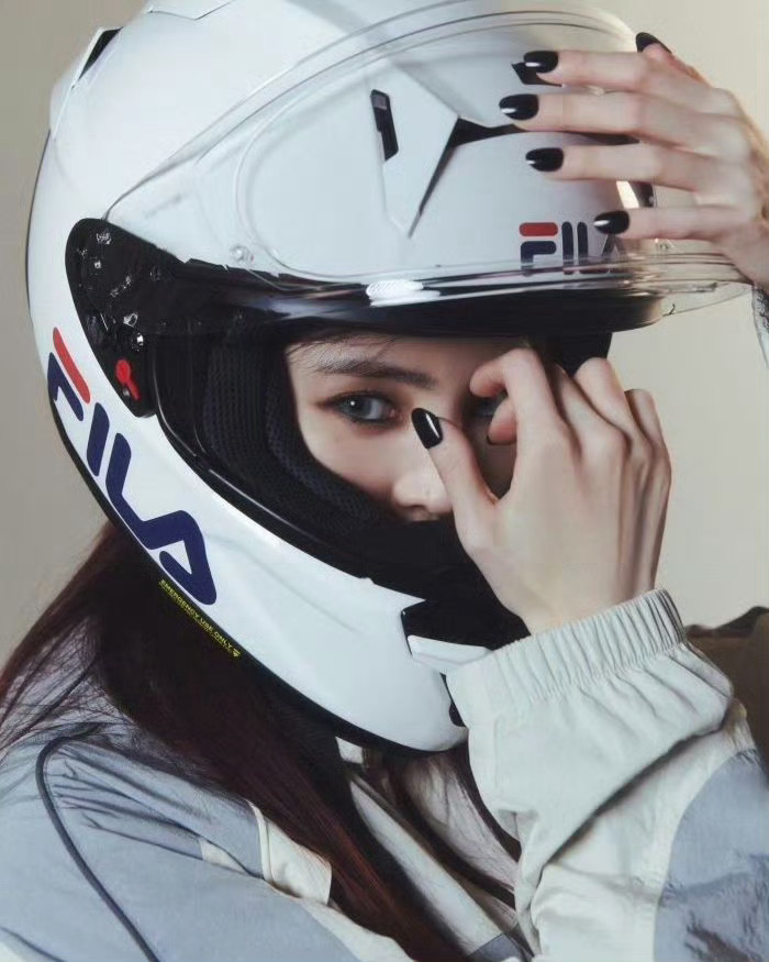 韩素希   机车风太帅了吧[awsl] ​​​