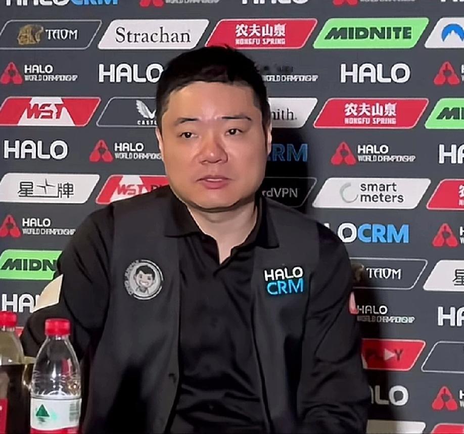 赵心童最该感谢的人不是他的父母，也不是他的女朋友，而是丁俊晖。

中国的斯诺克有