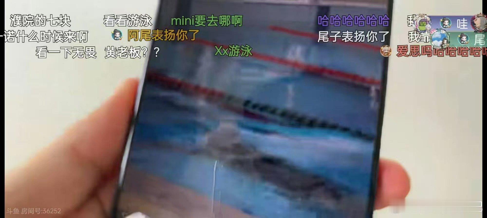 小胖1分06秒游泳小胖游泳1分06秒这就是职业选手的自律吗？小胖1分06秒游泳，
