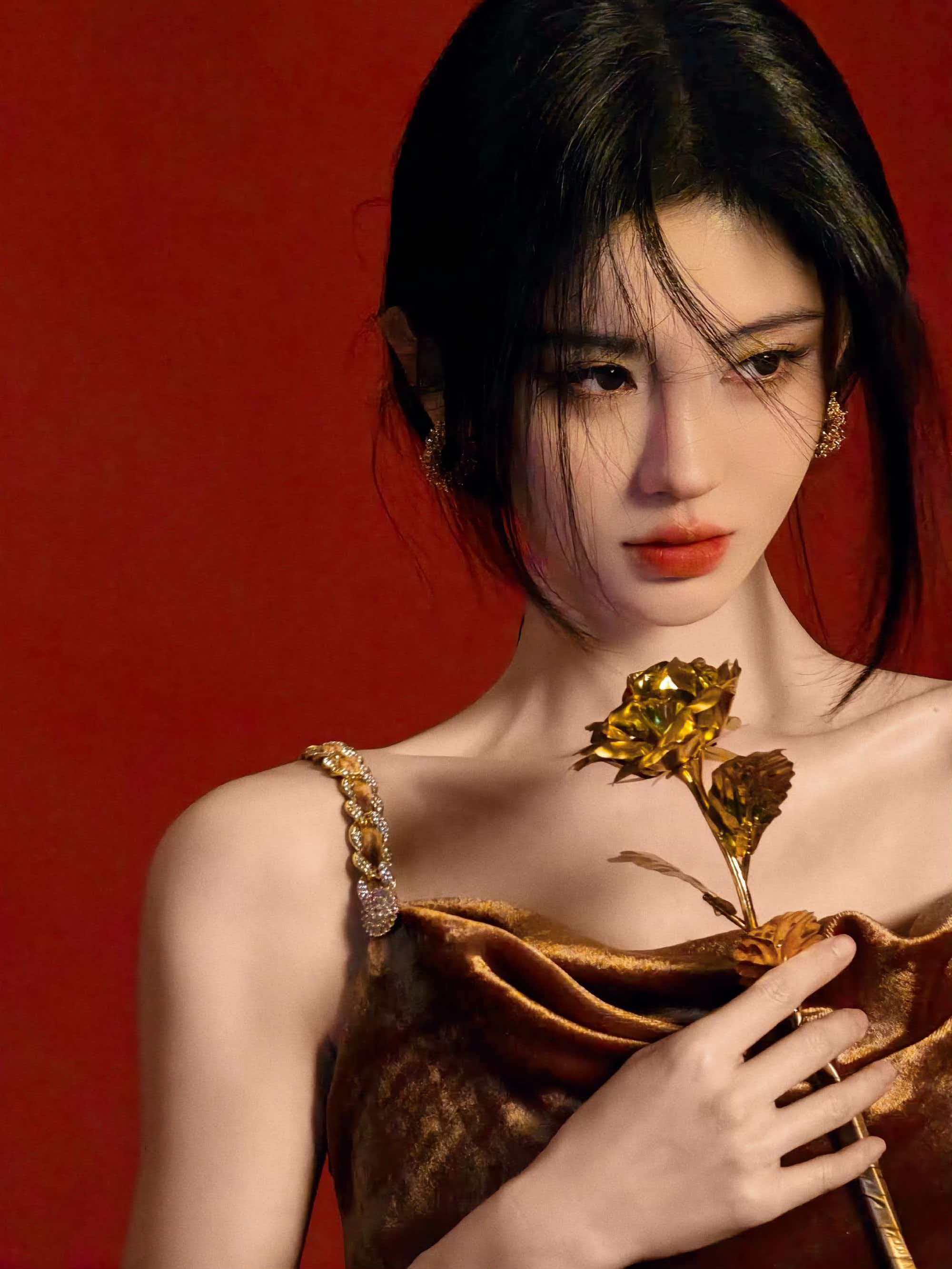 鞠婧祎西装短裤鞠婧祎OL风谁被鞠婧祎这套甜酷OL风狠狠拿捏了！卡其西装+格纹短裤