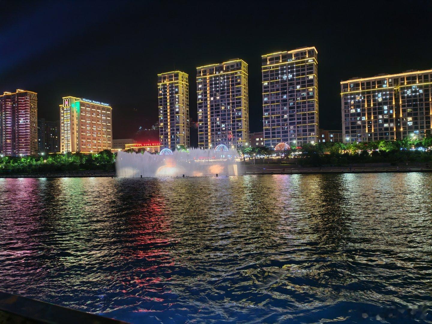 中了4999元五一免单怎么花。情侣出行花销翻倍，很容易因为预算纠结目的地，而这份