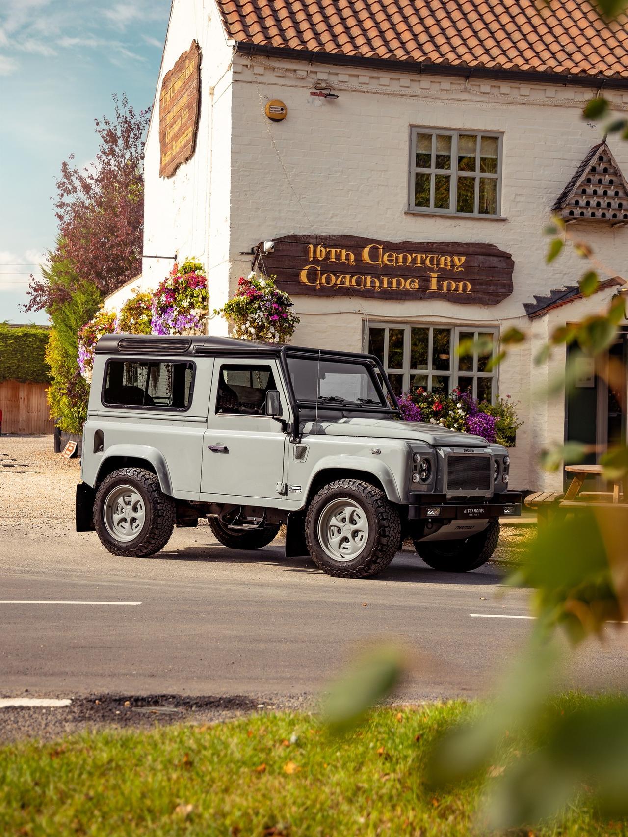 Twisted Land Rover Defender 90