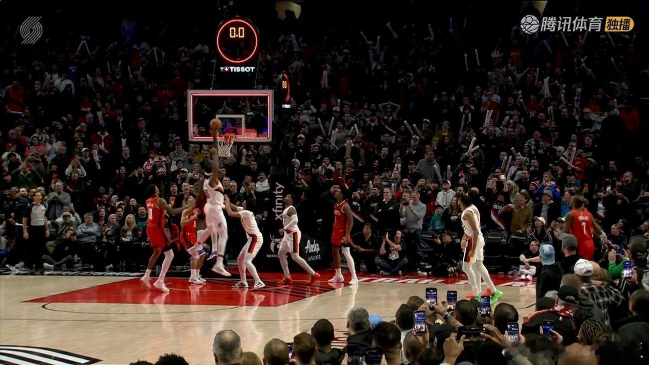 伊森补篮超时！火箭客场102-103不敌开拓者，湖人继续以0.5胜场优势，排名西
