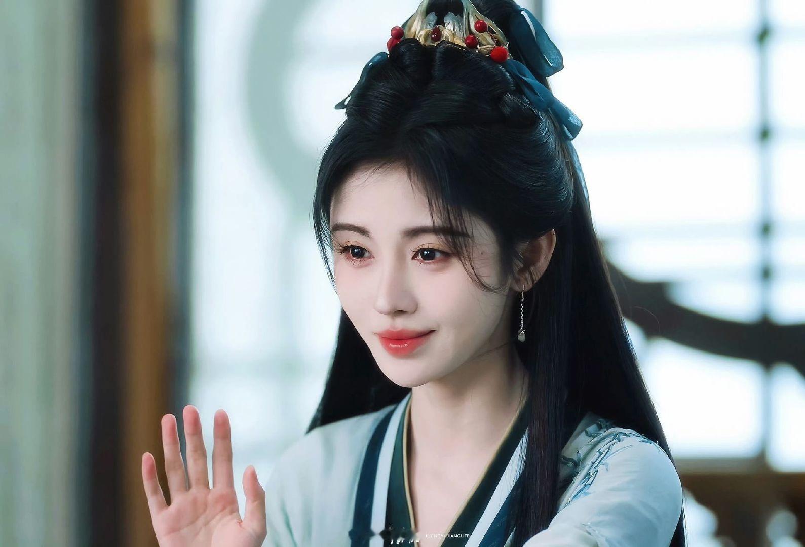 鞠婧祎jjy鞠婧祎阿黛 很幸运 途径你的绽放 